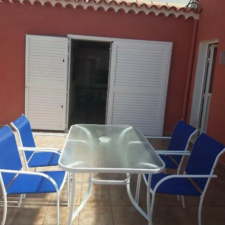 Los Abrigos, 1 Bedroom, Nice Terrace * לוס אבריגוס